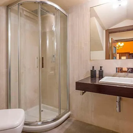 Cipreses Villa Frigiliana